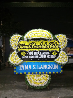 Papan Bunga Duka di Pogoma